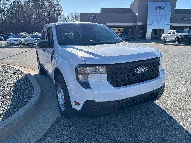 new 2025 Ford Maverick car, priced at $29,090