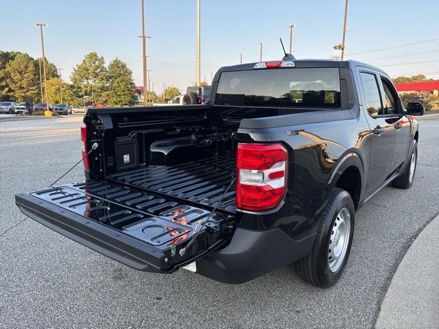 new 2025 Ford Maverick car, priced at $29,090