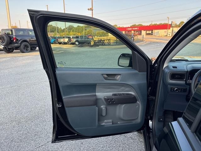 new 2025 Ford Maverick car, priced at $29,090