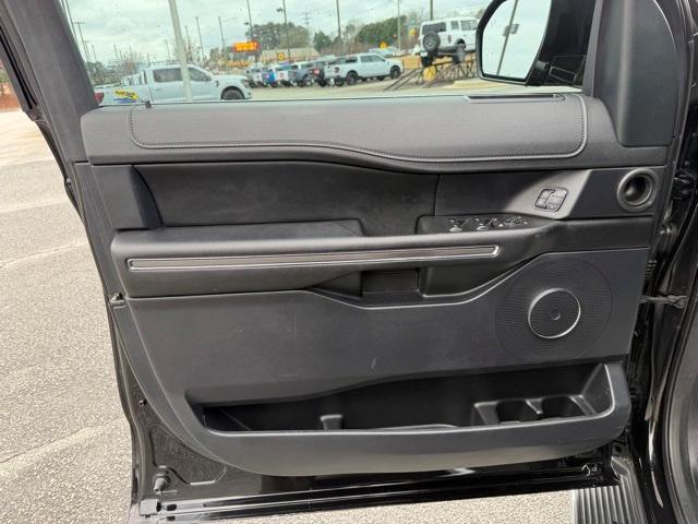 used 2021 Ford Expedition car, priced at $33,987