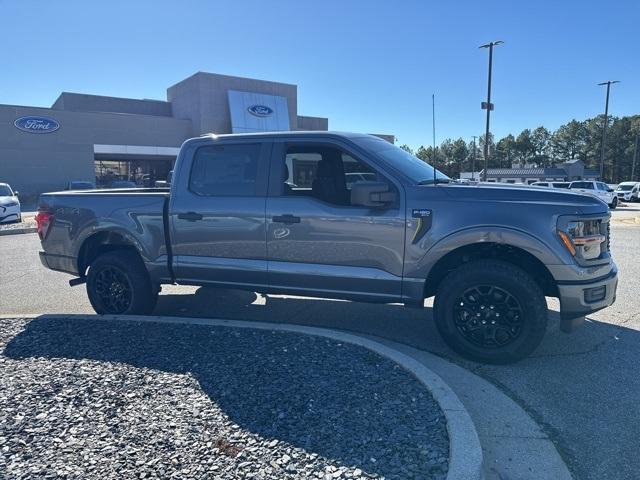 new 2025 Ford F-150 car, priced at $43,325