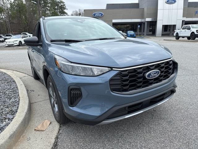 new 2026 Ford Escape car, priced at $30,025