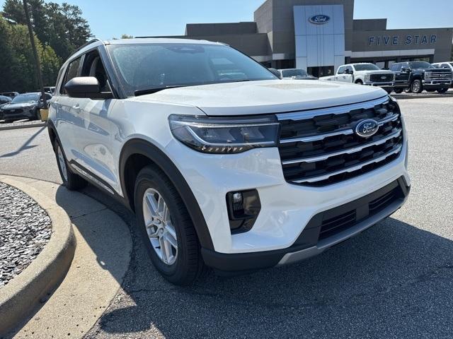 new 2025 Ford Explorer car, priced at $39,560