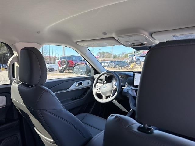 new 2026 Ford Explorer car, priced at $41,425