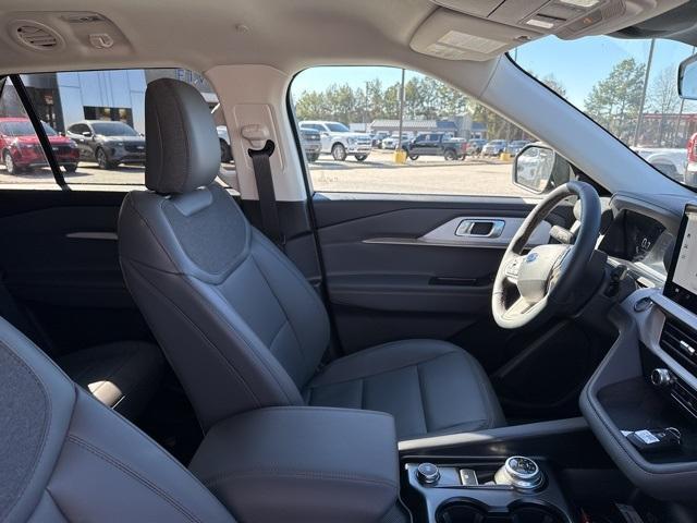 new 2026 Ford Explorer car, priced at $41,425