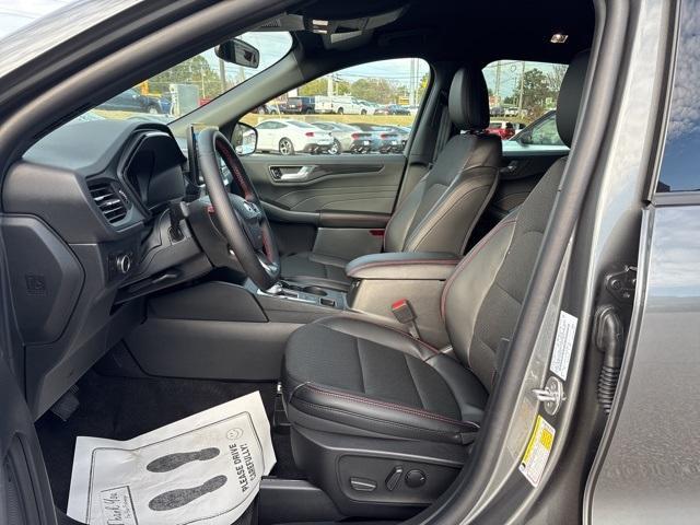 new 2026 Ford Escape car, priced at $29,025