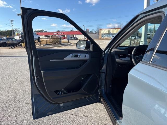 new 2026 Ford Explorer car, priced at $37,055