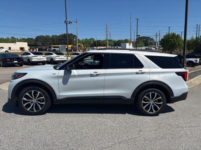 new 2026 Ford Explorer car, priced at $43,418