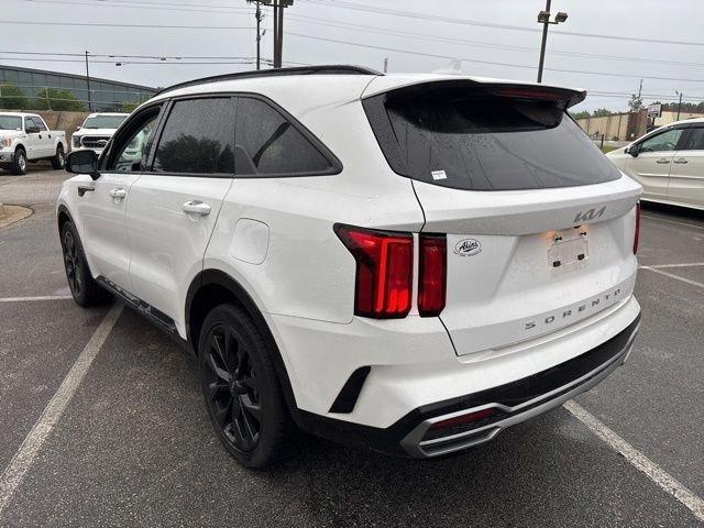 used 2022 Kia Sorento car, priced at $25,998