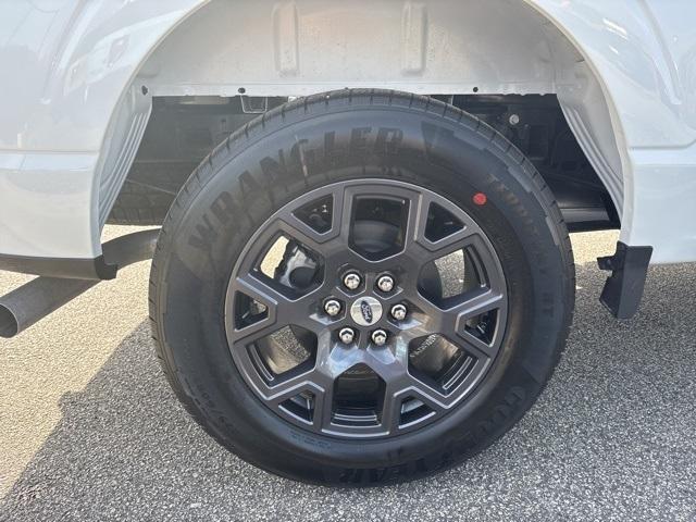 new 2026 Ford F-150 car, priced at $47,460