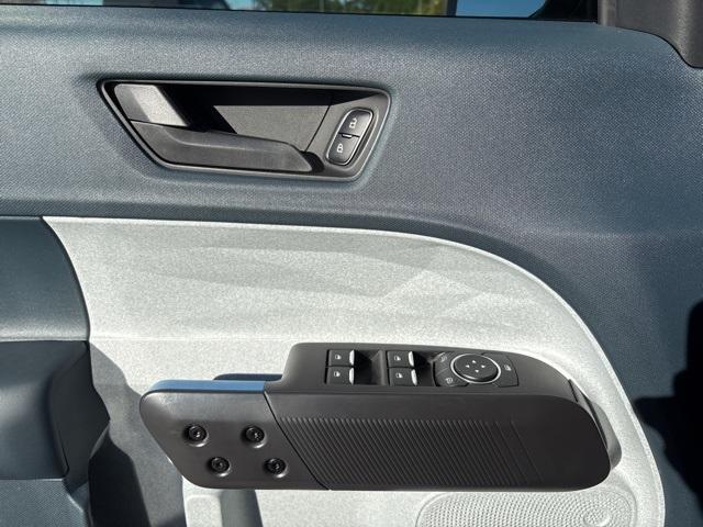 new 2025 Ford Maverick car, priced at $32,995