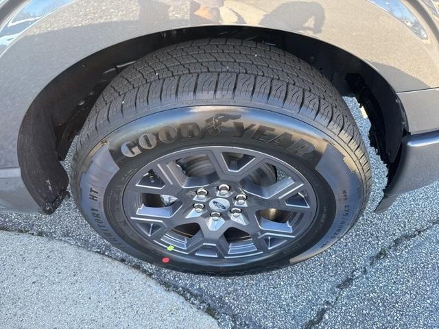 new 2026 Ford F-150 car, priced at $45,960