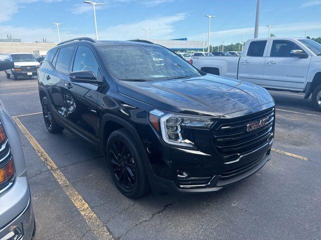 used 2024 GMC Terrain car, priced at $29,389