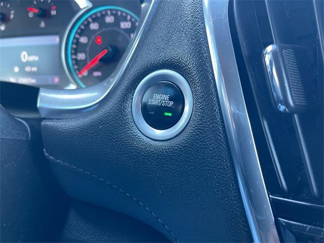 used 2023 Chevrolet Traverse car, priced at $31,995