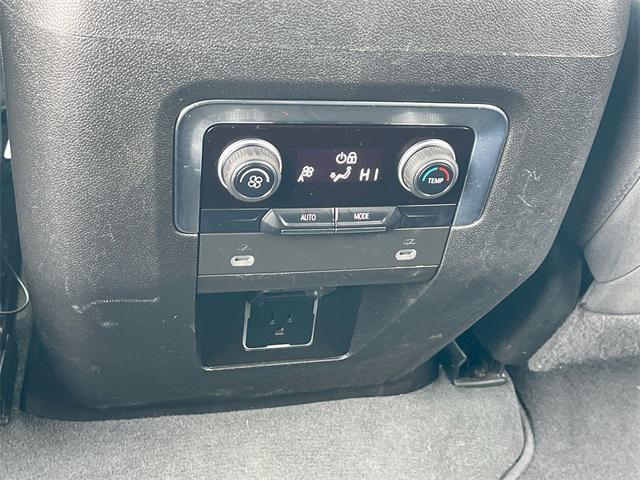 used 2023 Chevrolet Suburban car, priced at $39,999