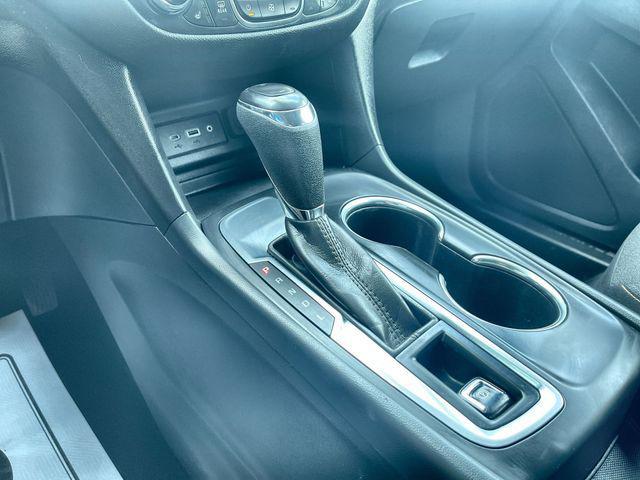used 2021 Chevrolet Equinox car, priced at $17,996