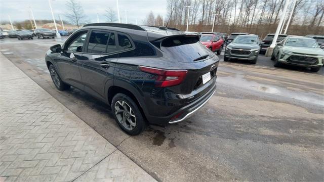 used 2025 Chevrolet Trax car, priced at $20,499