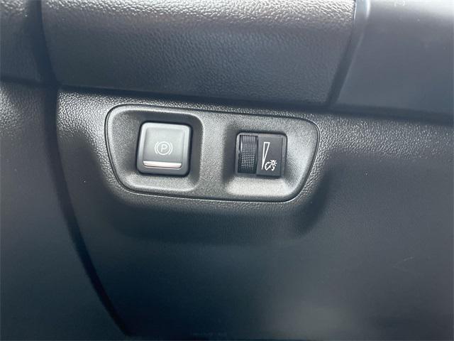 used 2023 GMC Acadia car, priced at $33,994