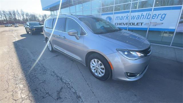 used 2019 Chrysler Pacifica car, priced at $14,993