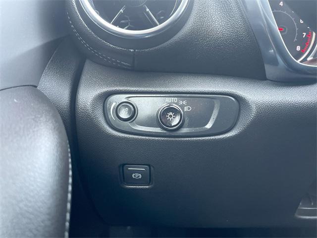 used 2021 Chevrolet Blazer car, priced at $20,992