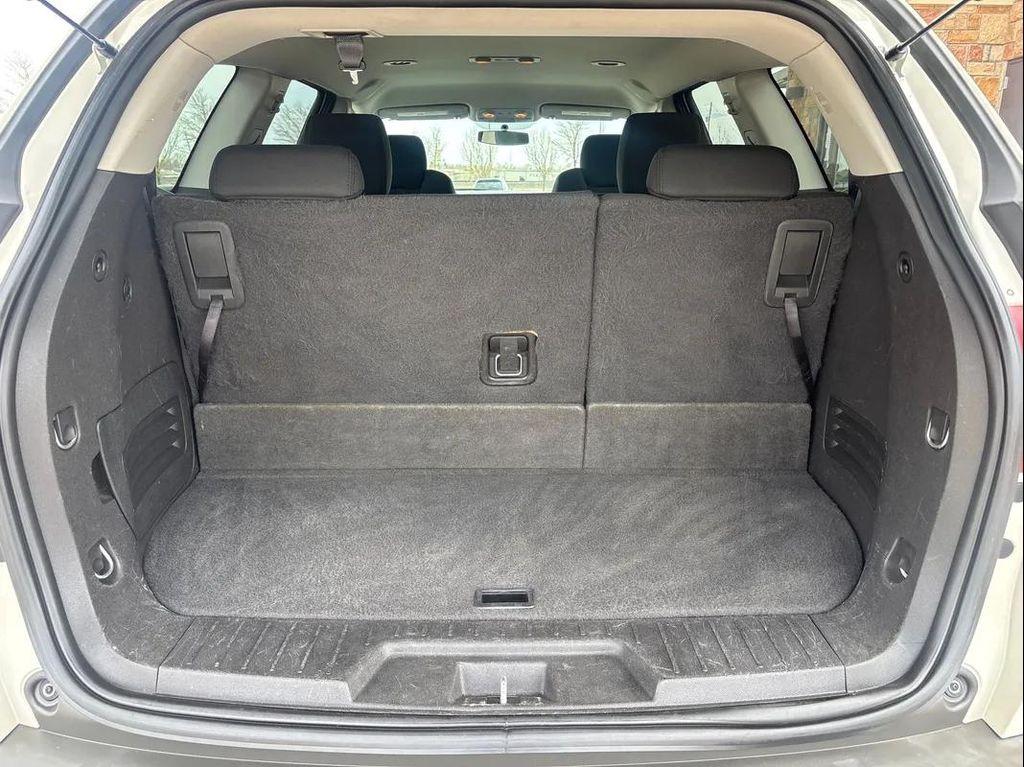 used 2012 Chevrolet Traverse car, priced at $6,988