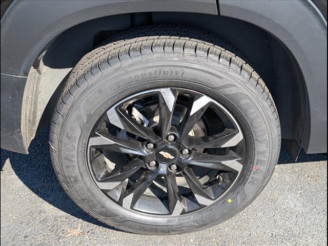 used 2023 Chevrolet TrailBlazer car, priced at $21,991