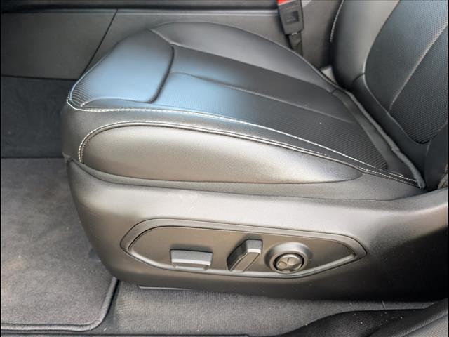 used 2025 Jeep Grand Cherokee car, priced at $41,992