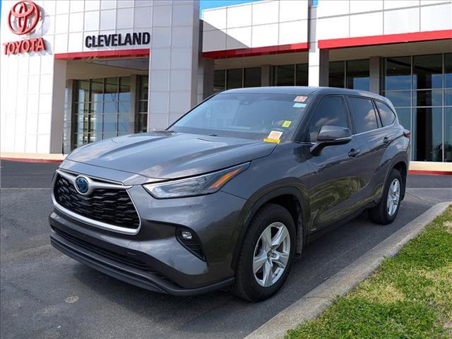 used 2024 Toyota Highlander Hybrid car, priced at $36,991