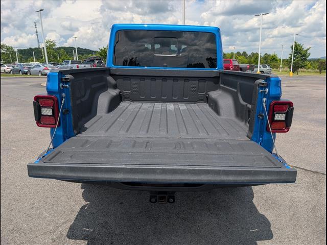 used 2025 Jeep Gladiator car, priced at $48,891