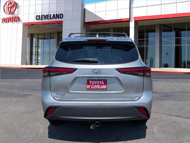 used 2023 Toyota Highlander car, priced at $39,890