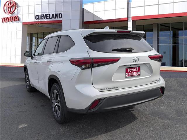 used 2023 Toyota Highlander car, priced at $44,890