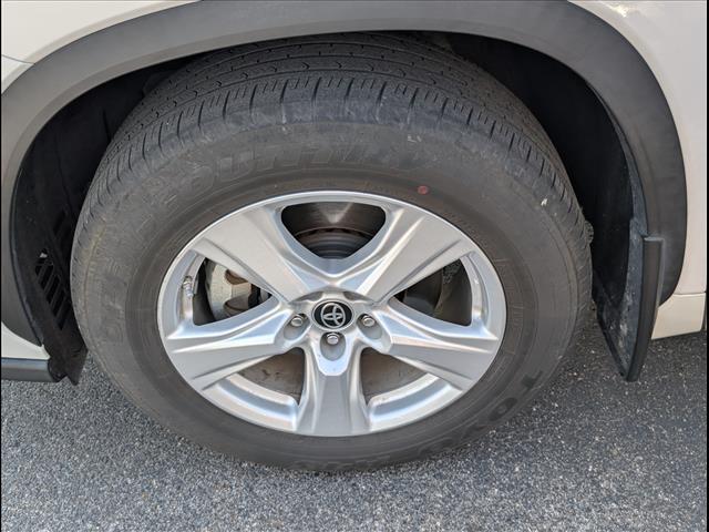 used 2023 Toyota Highlander car, priced at $34,991