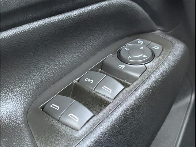 used 2023 Chevrolet Equinox car, priced at $21,992