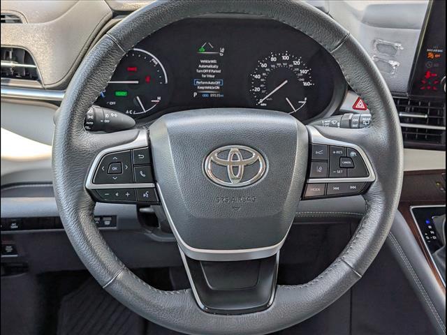 used 2024 Toyota Sienna car, priced at $41,892
