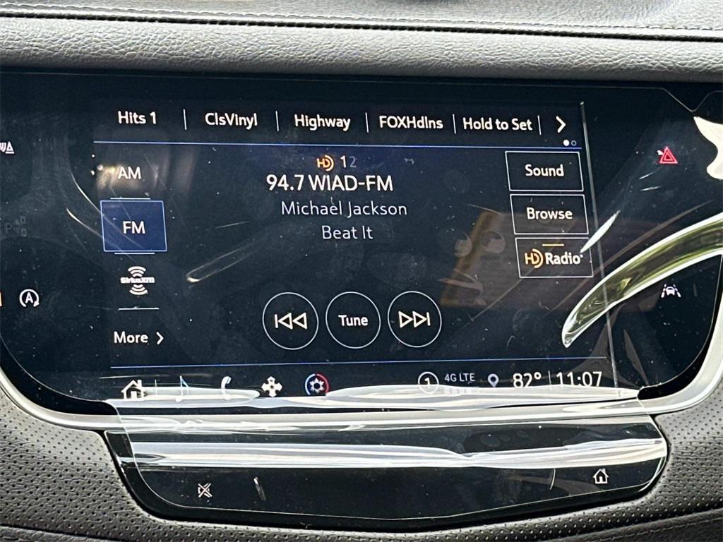 new 2025 Cadillac XT6 car, priced at $53,315