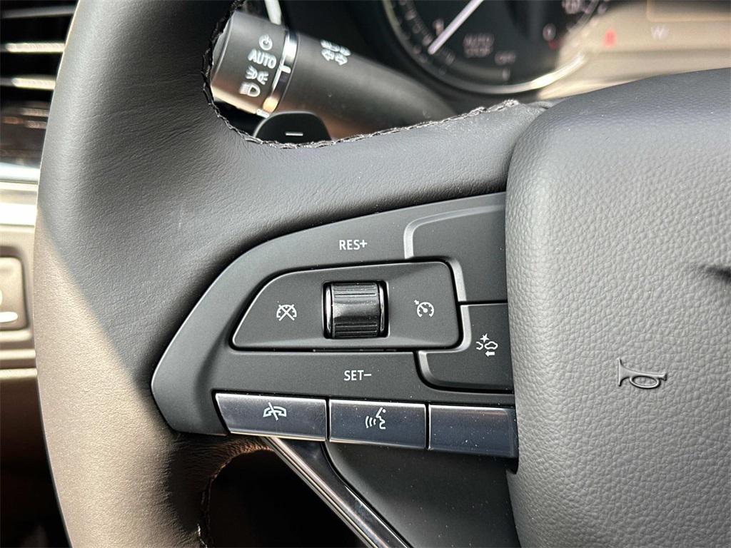 new 2025 Cadillac XT6 car, priced at $53,315