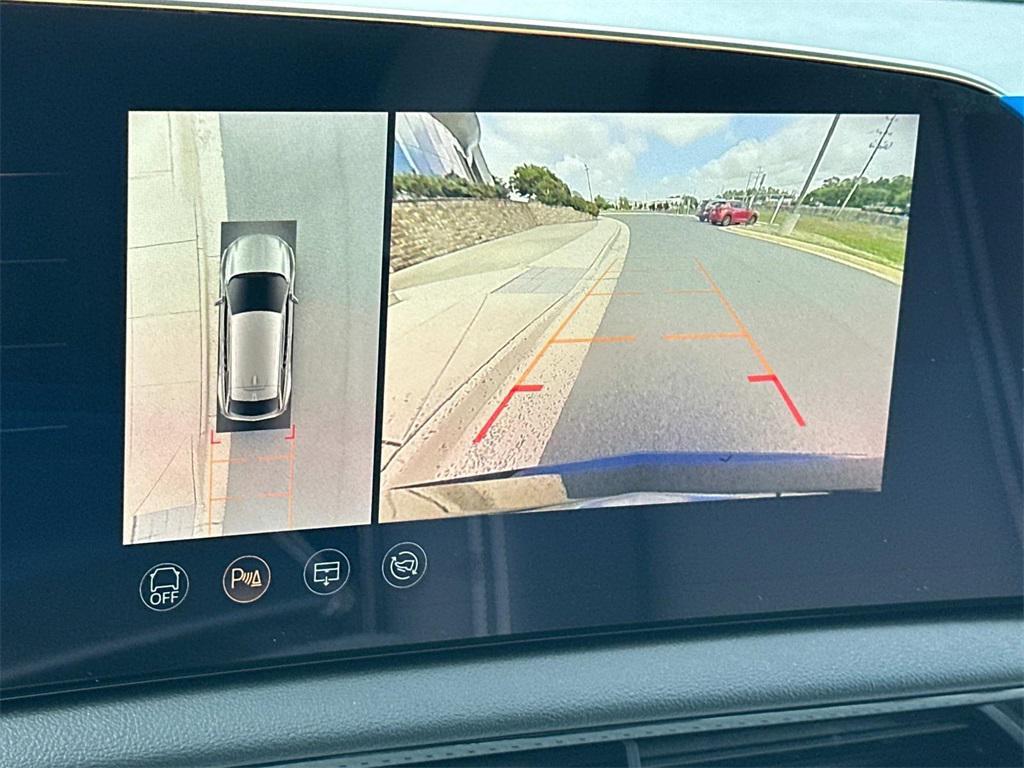 new 2025 Cadillac OPTIQ car, priced at $55,610