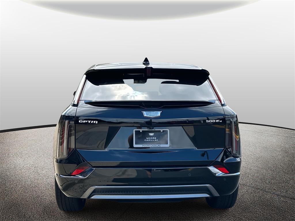 new 2025 Cadillac OPTIQ car, priced at $55,610