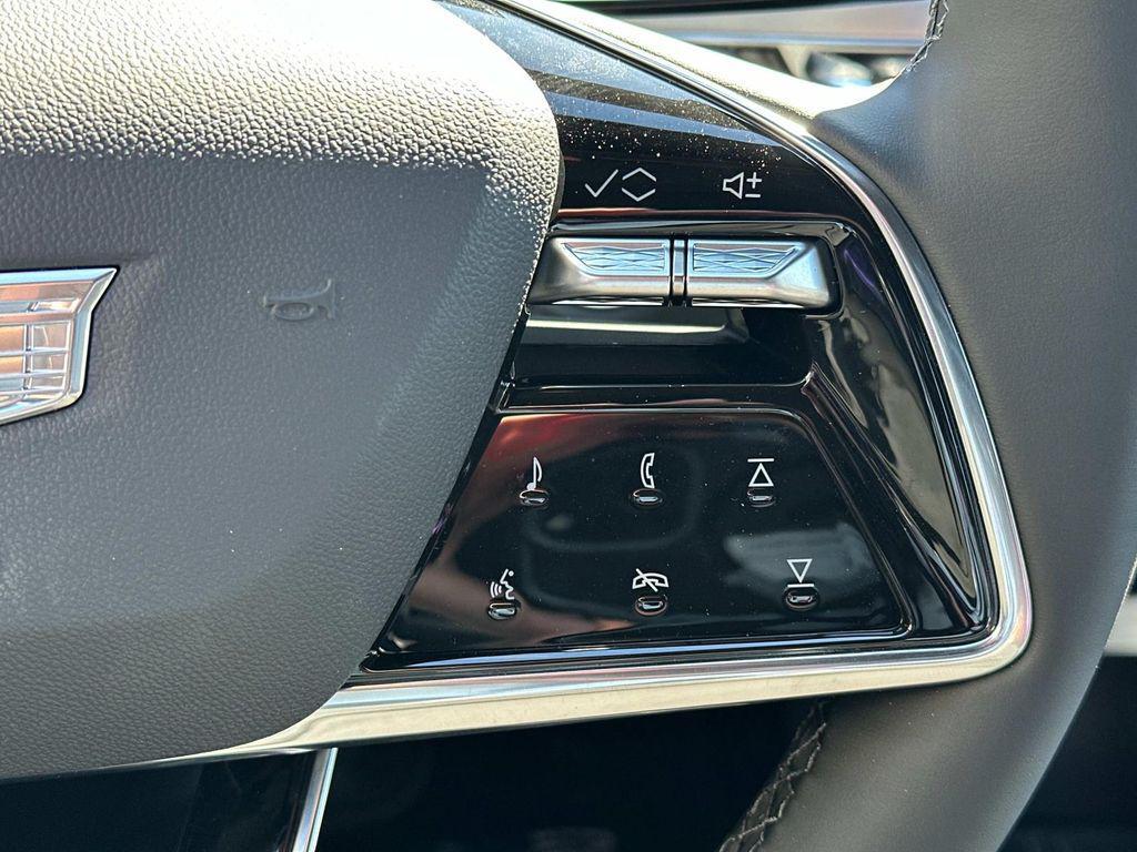 new 2025 Cadillac LYRIQ car, priced at $64,115