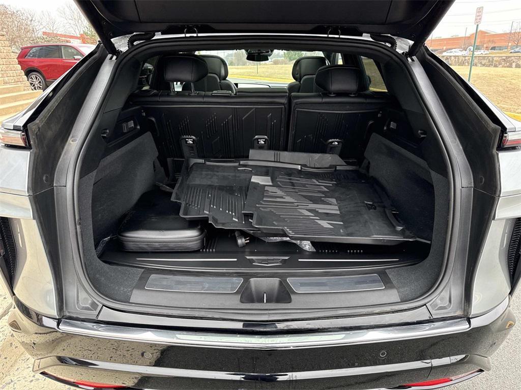 used 2025 Cadillac LYRIQ car, priced at $48,500