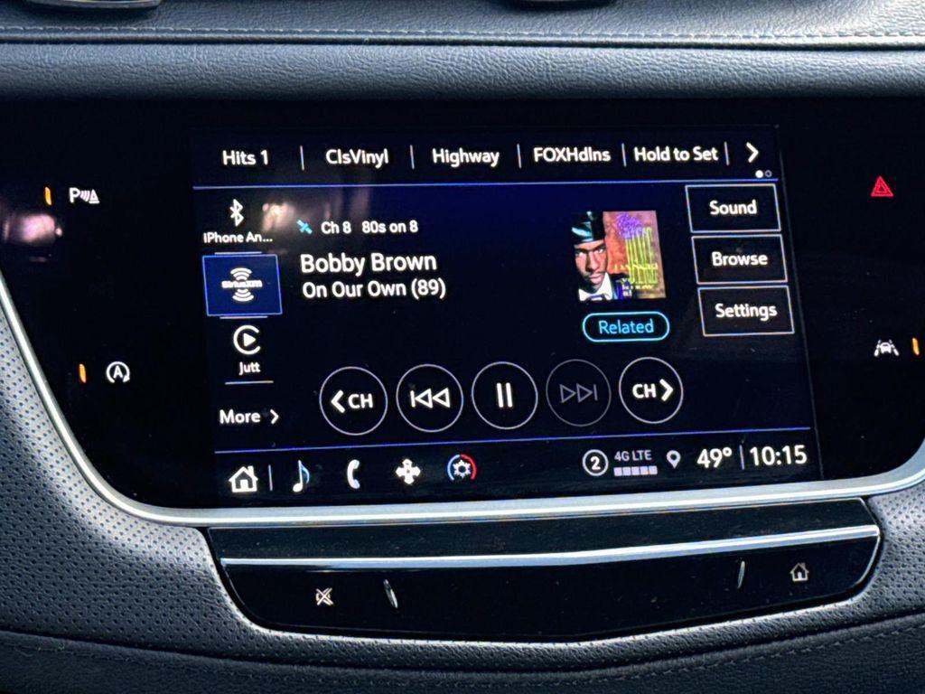 new 2025 Cadillac XT6 car, priced at $53,915