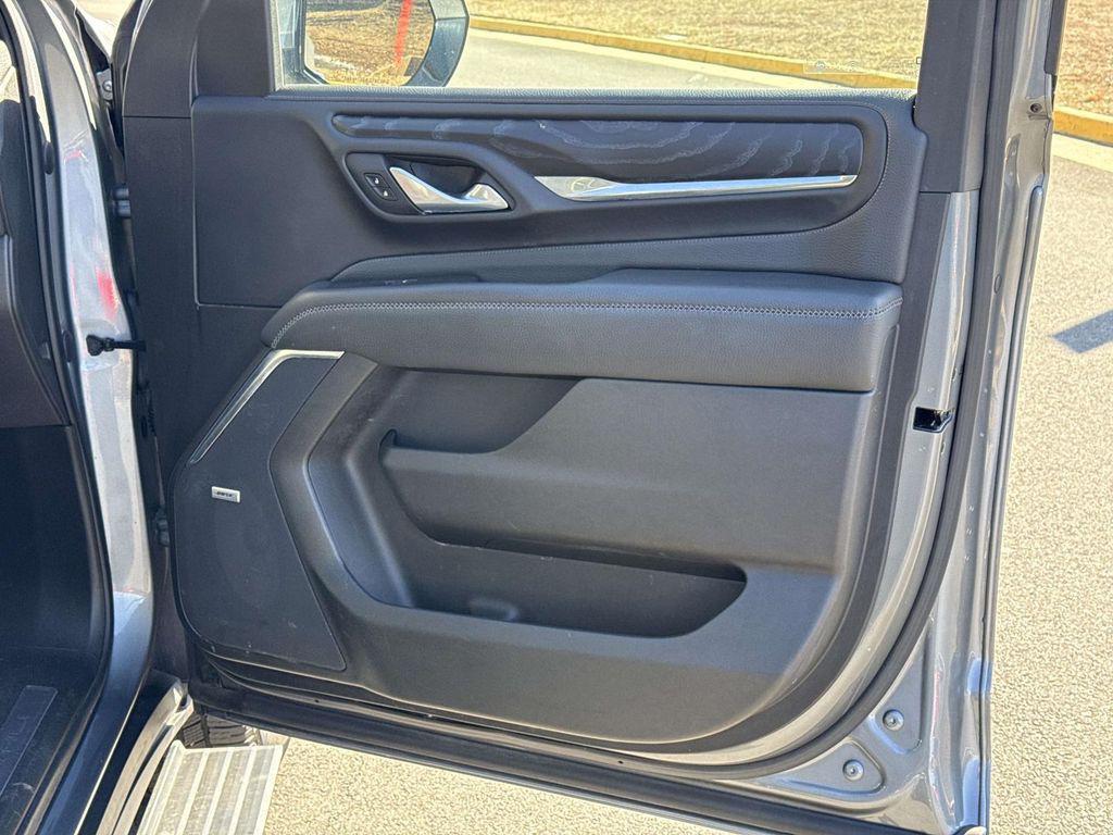 used 2022 GMC Yukon car, priced at $50,000