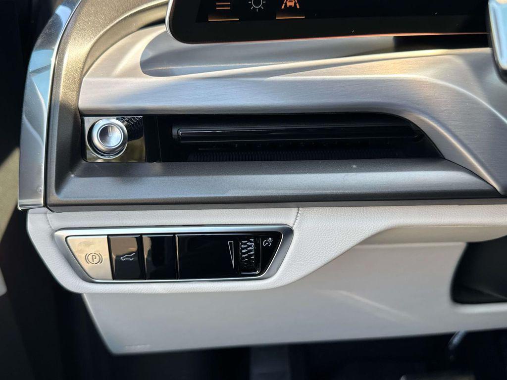 new 2026 Cadillac VISTIQ car, priced at $81,385