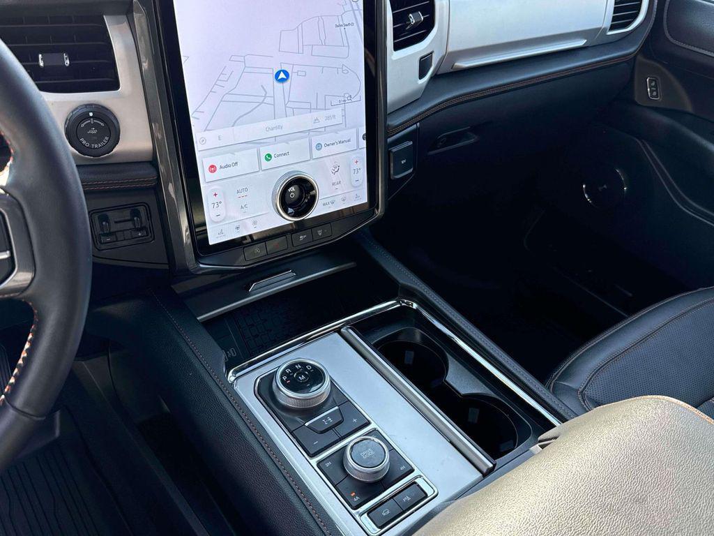 used 2024 Ford Expedition car, priced at $62,000