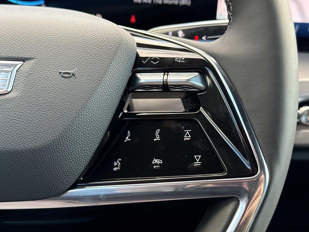 new 2026 Cadillac VISTIQ car, priced at $79,990