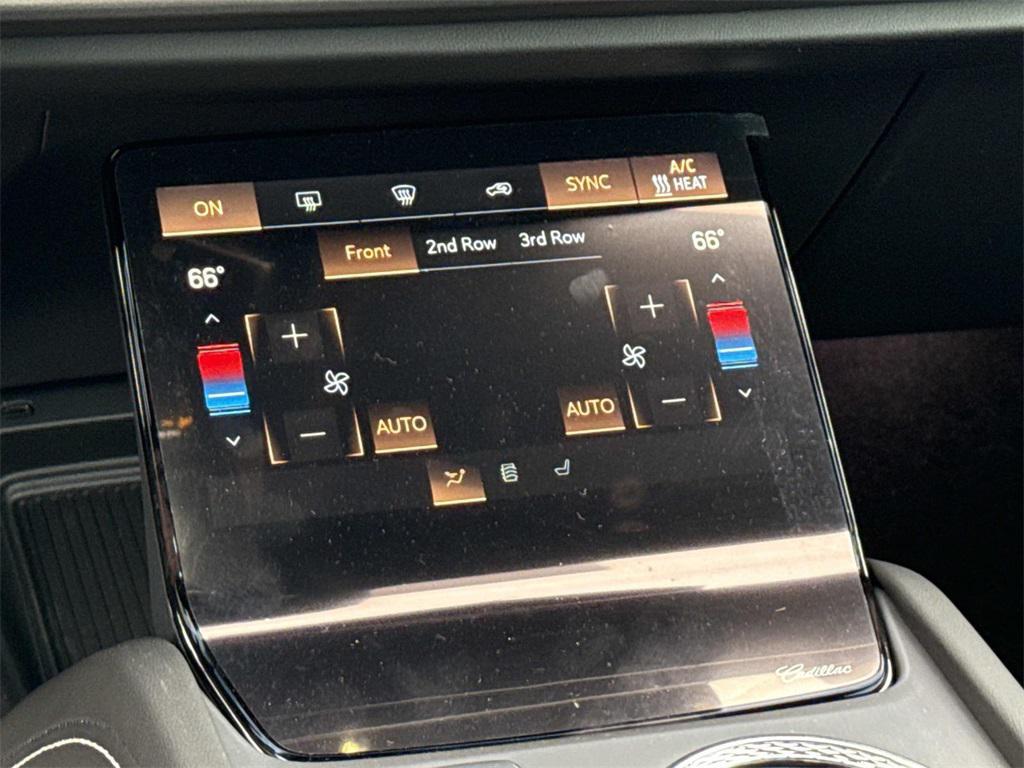 new 2026 Cadillac VISTIQ car, priced at $80,215