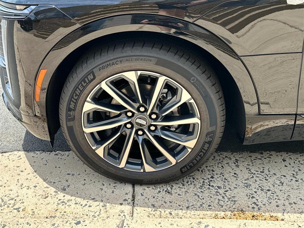 new 2025 Cadillac LYRIQ car, priced at $70,365