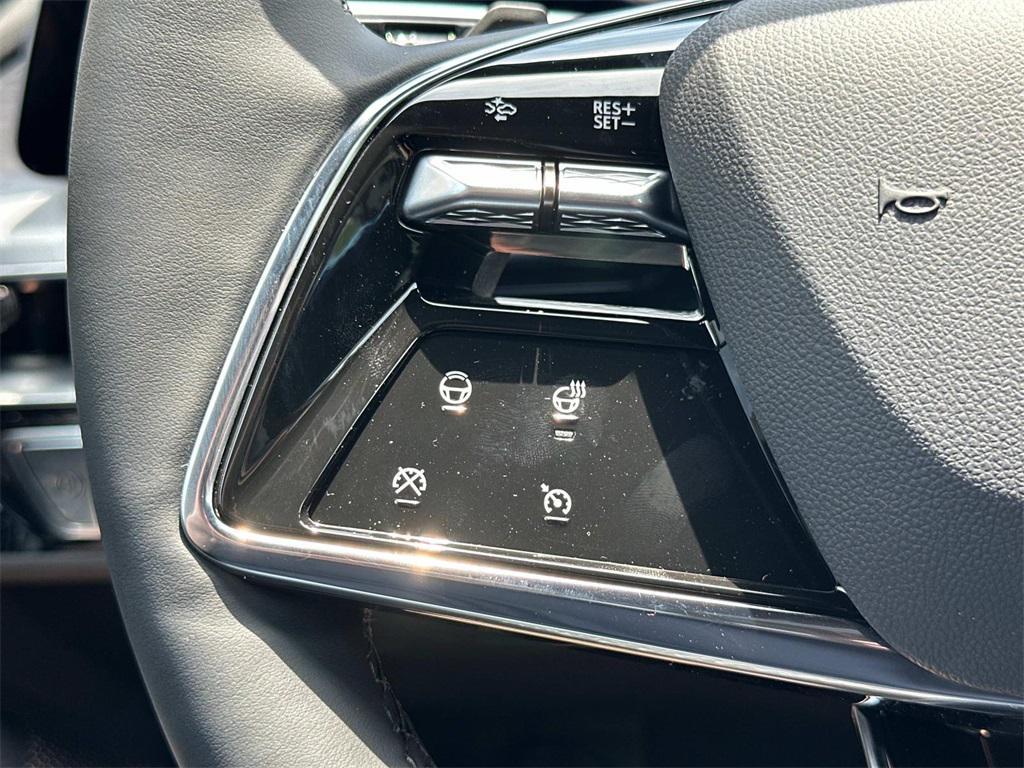 new 2025 Cadillac LYRIQ car, priced at $70,365