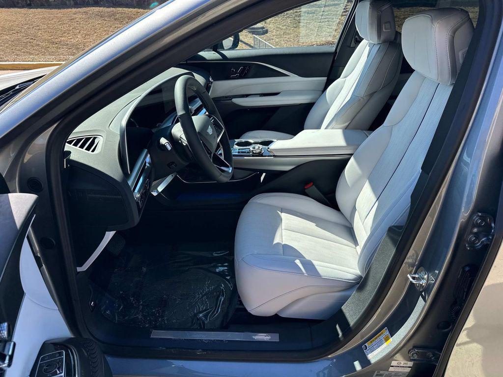 new 2025 Cadillac LYRIQ car, priced at $63,490