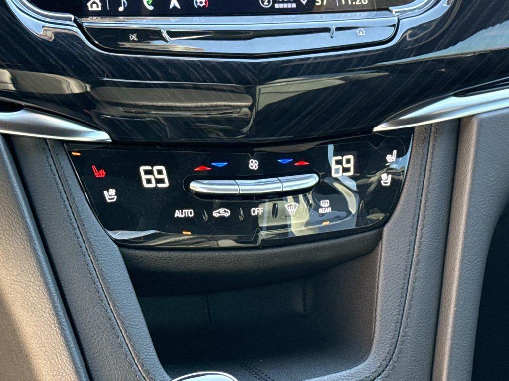 new 2025 Cadillac XT6 car, priced at $63,265